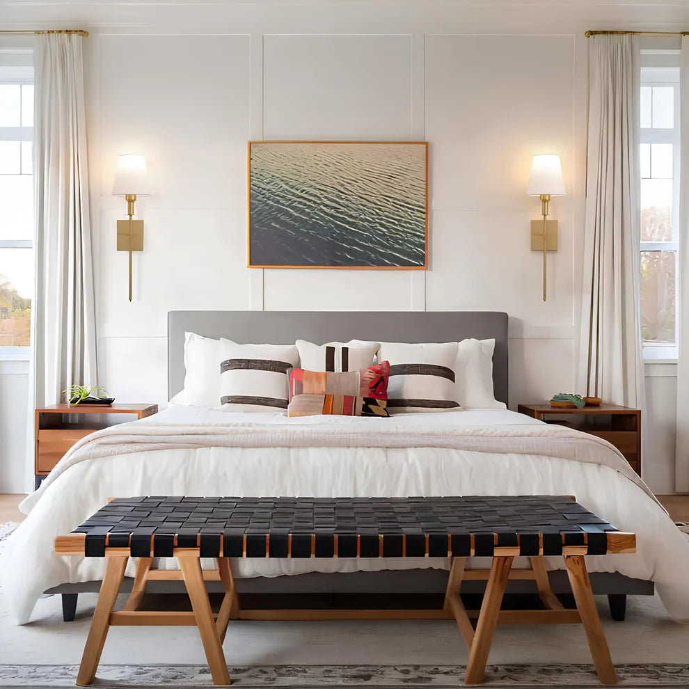 Classic Elegance Wall Light – Dimmable, 16 Colours & Rechargeable