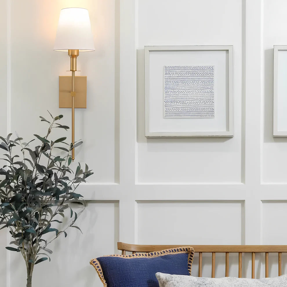 Classic Elegance Wall Light – Dimmable, 16 Colours & Rechargeable