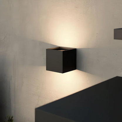 Adjustable Square Wall Light – Flexible Angle, Dimmable Light & Sleek Wall Lamp