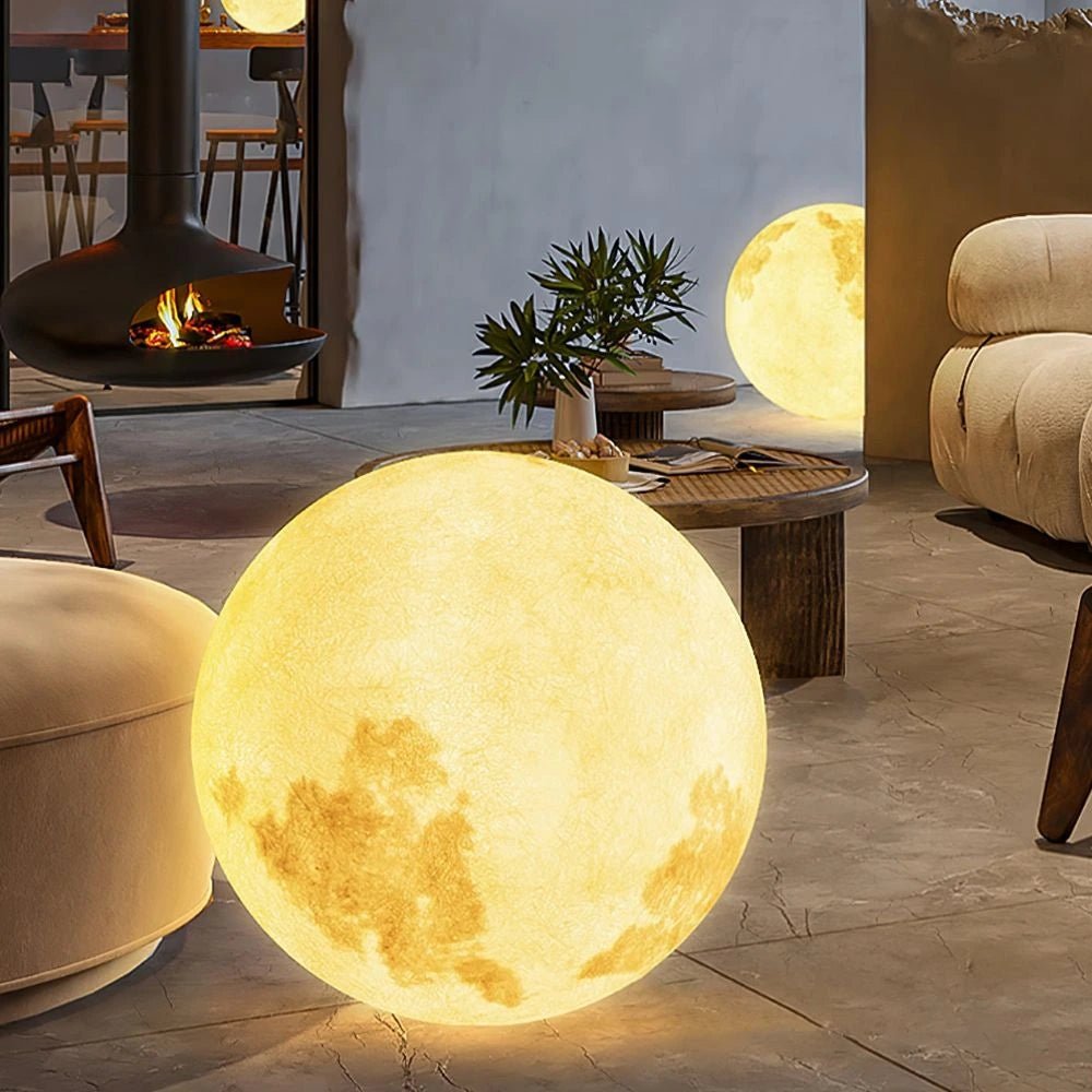 Color Chaning Moon Lamp for Garden - Solar Outdoor Light with Remote Control - Veliqo