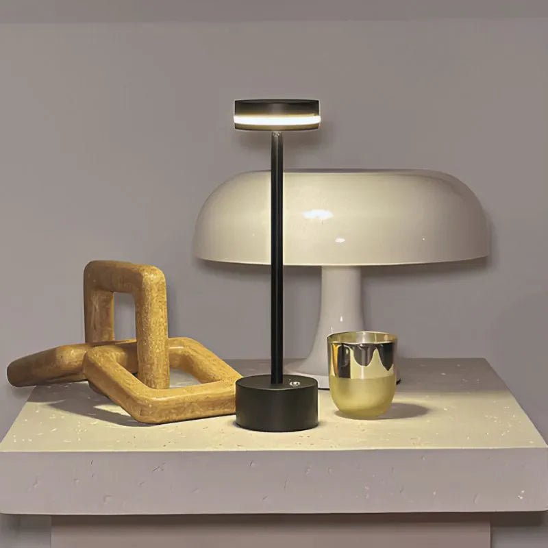 Cordless Dimmable Table Lamp - Veliqo